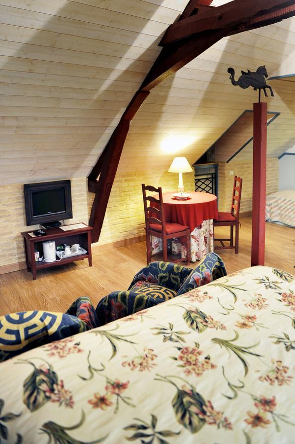 L'Auberge De Thenay Esterno foto